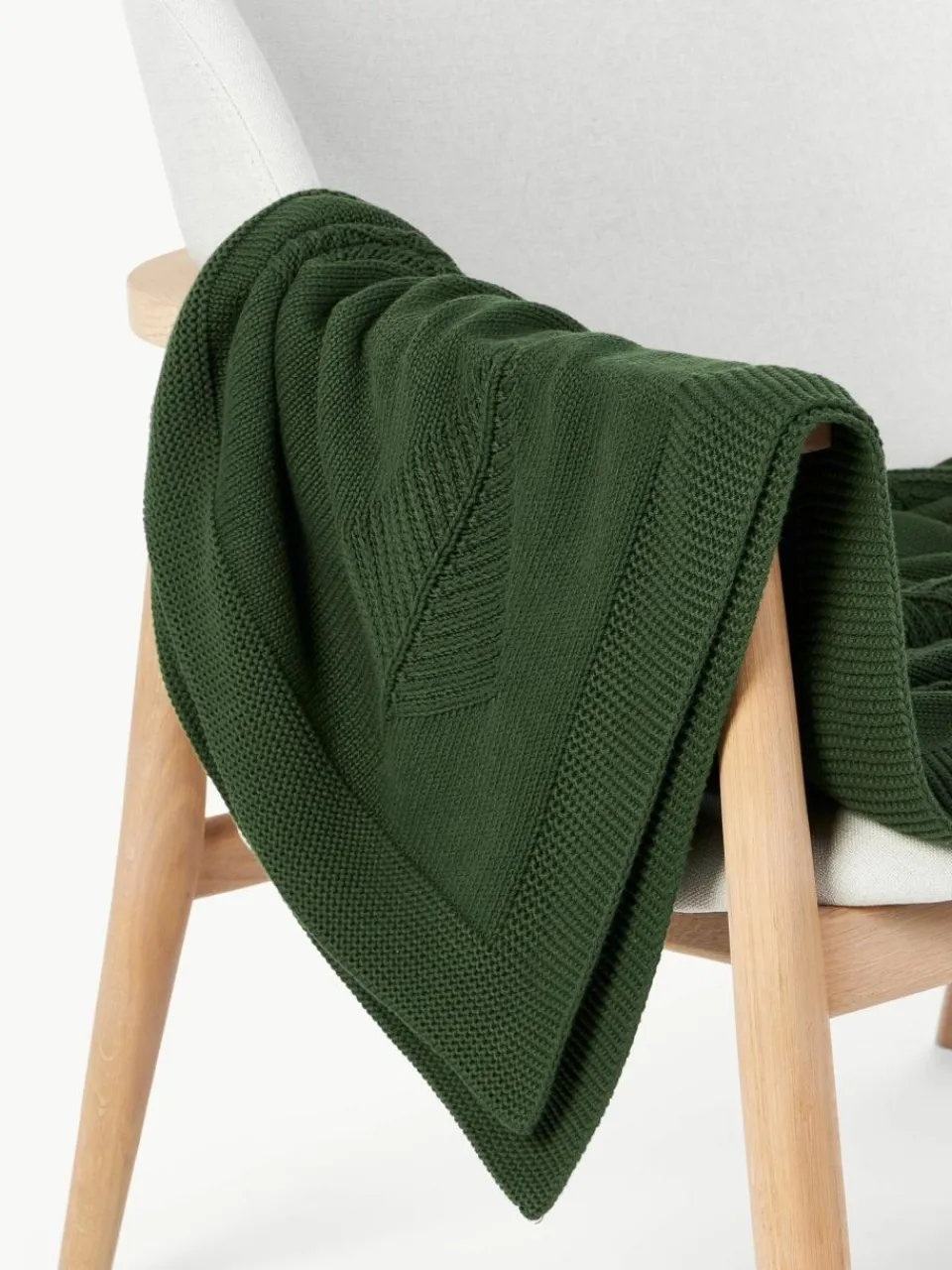 Westwing Collection Baumwolldecke Beryl mit winterlichem Motiv