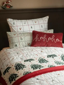 Westwing Collection Baumwolldecke Noeleen mit weihnachtlichem Motiv