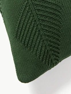 Westwing Collection Baumwoll-Kissenhülle Beryl mit winterlichem Motiv