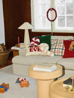 Westwing Collection Baumwoll-Kissenhülle Buddy mit winterlichem Motiv