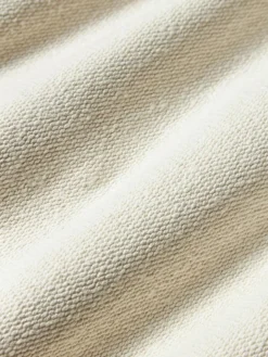 Westwing Collection Baumwoll-Kissenhülle Emry mit winterlichem Motiv