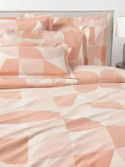 Westwing Collection Baumwoll-Kopfkissenbezug Elinor mit geometrischem Muster