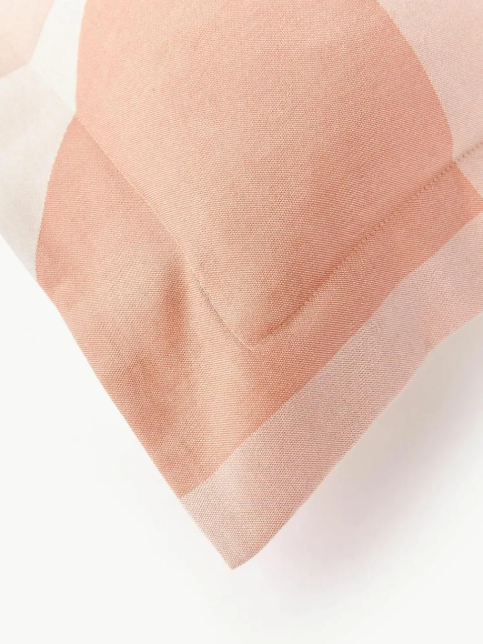 Westwing Collection Baumwoll-Kopfkissenbezug Elinor mit geometrischem Muster