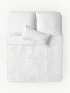 Westwing Collection Baumwollperkal-Bettdeckenbezug Vidal mit getuftetem Schneeflocken-Motiv