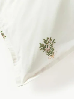 Westwing Collection Baumwollperkal-Wendebettdeckenbezug Twigs mit winterlichen Prints