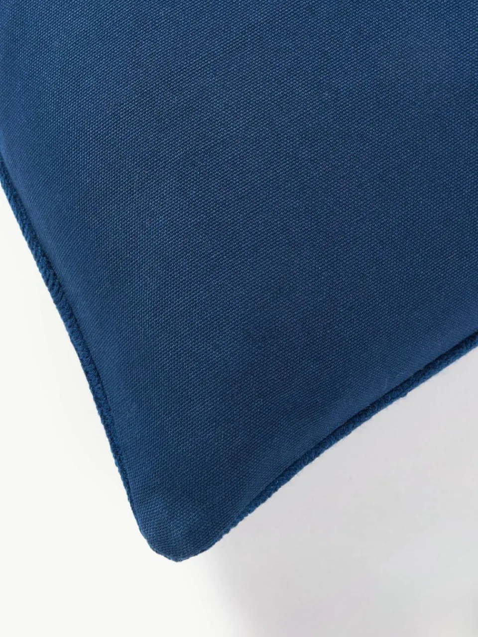 Westwing Collection Bestickte Kissenhülle Elysia mit Glocken-Motiv