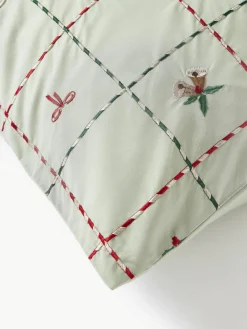 Westwing Collection Bestickter Baumwollperkal-Bettdeckenbezug Rudy mit Weihnachtsmotiven