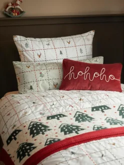 Westwing Collection Bestickter Baumwollperkal-Bettdeckenbezug Rudy mit Weihnachtsmotiven