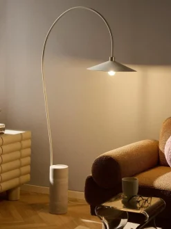 Westwing Collection Bogenlampe Cora mit Travertinfuß