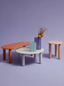 Kartell Couchtisch Undique Mas in organischer Form