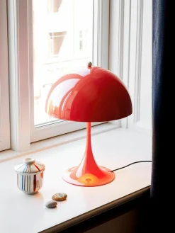 Louis Poulsen Dimmbare LED-Tischlampe Panthella mit Timerfunktion, H 34 cm