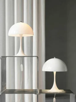 Louis Poulsen Dimmbare LED-Tischlampe Panthella mit Timerfunktion, H 34 cm