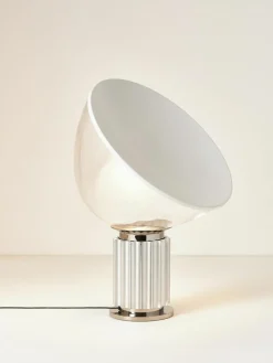 Flos Dimmbare LED-Tischlampe Taccia Small, mundgeblasen
