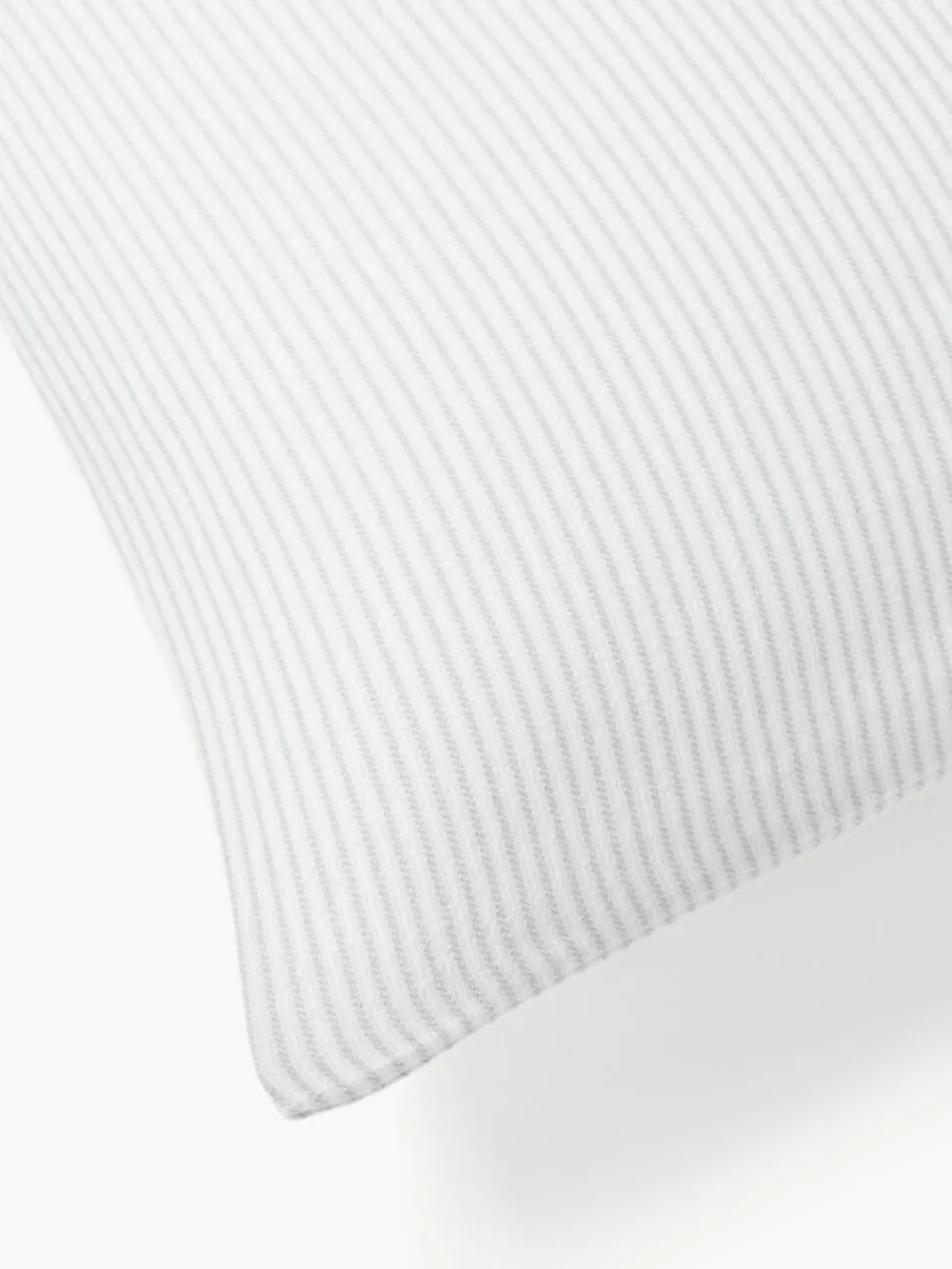 Westwing Collection Flanell-Bettdeckenbezug Javon mit feinen Streifen