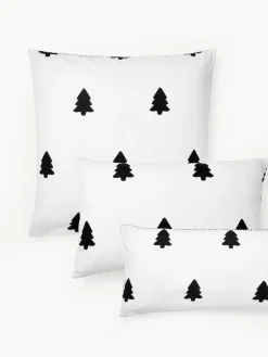 Westwing Collection Flanell-Wendekopfkissenbezug Noan mit Weihnachtsbaummotiv
