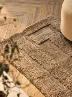 Westwing Collection Flauschiger Hochflor-Läufer Genève mit erhabener Hoch-Tief-Struktur