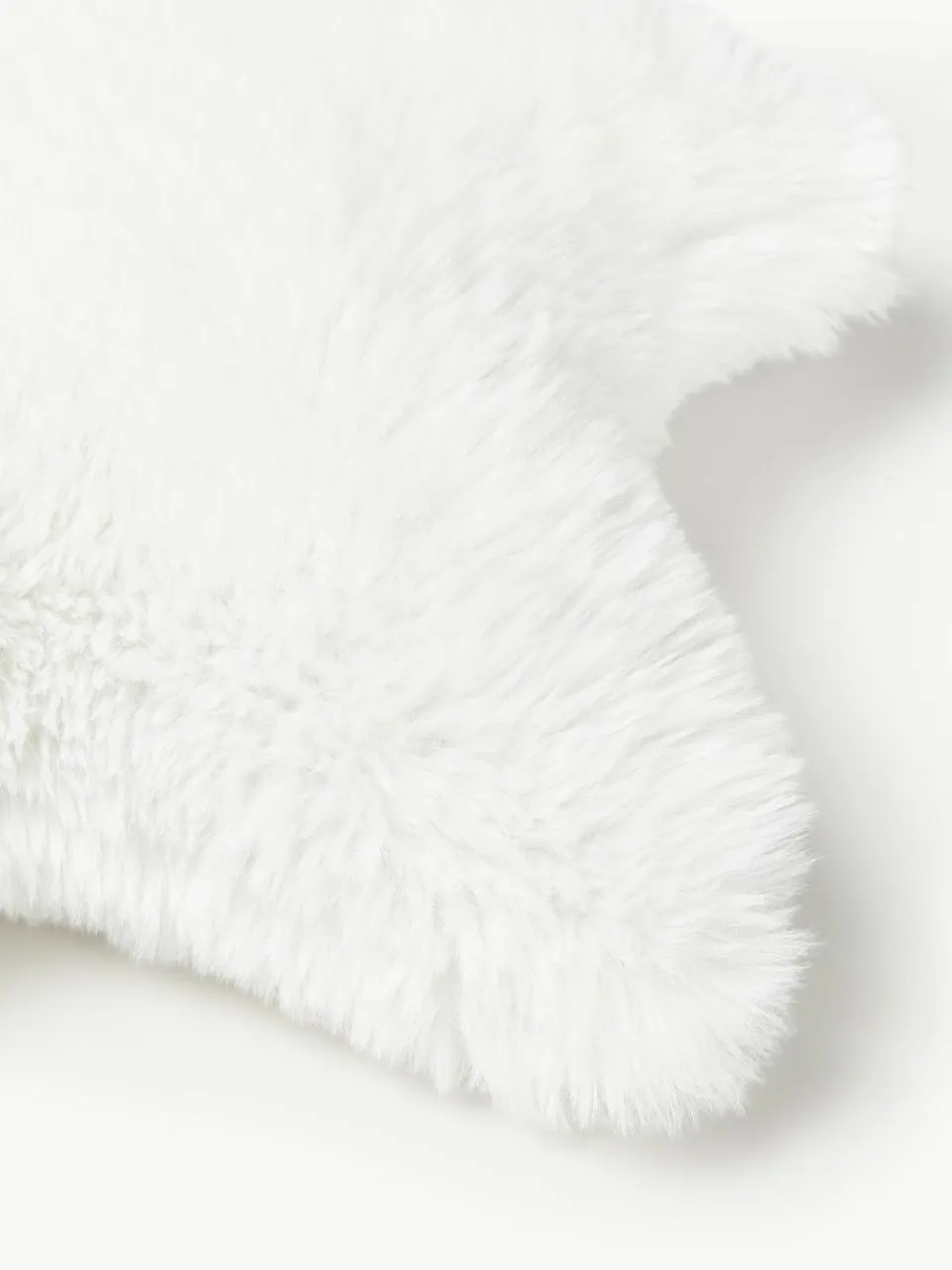 Westwing Collection Flauschiges Kunstfell-Dekokissen Danica