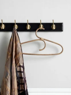 Nordal Garderobenleiste Edgy aus Holz