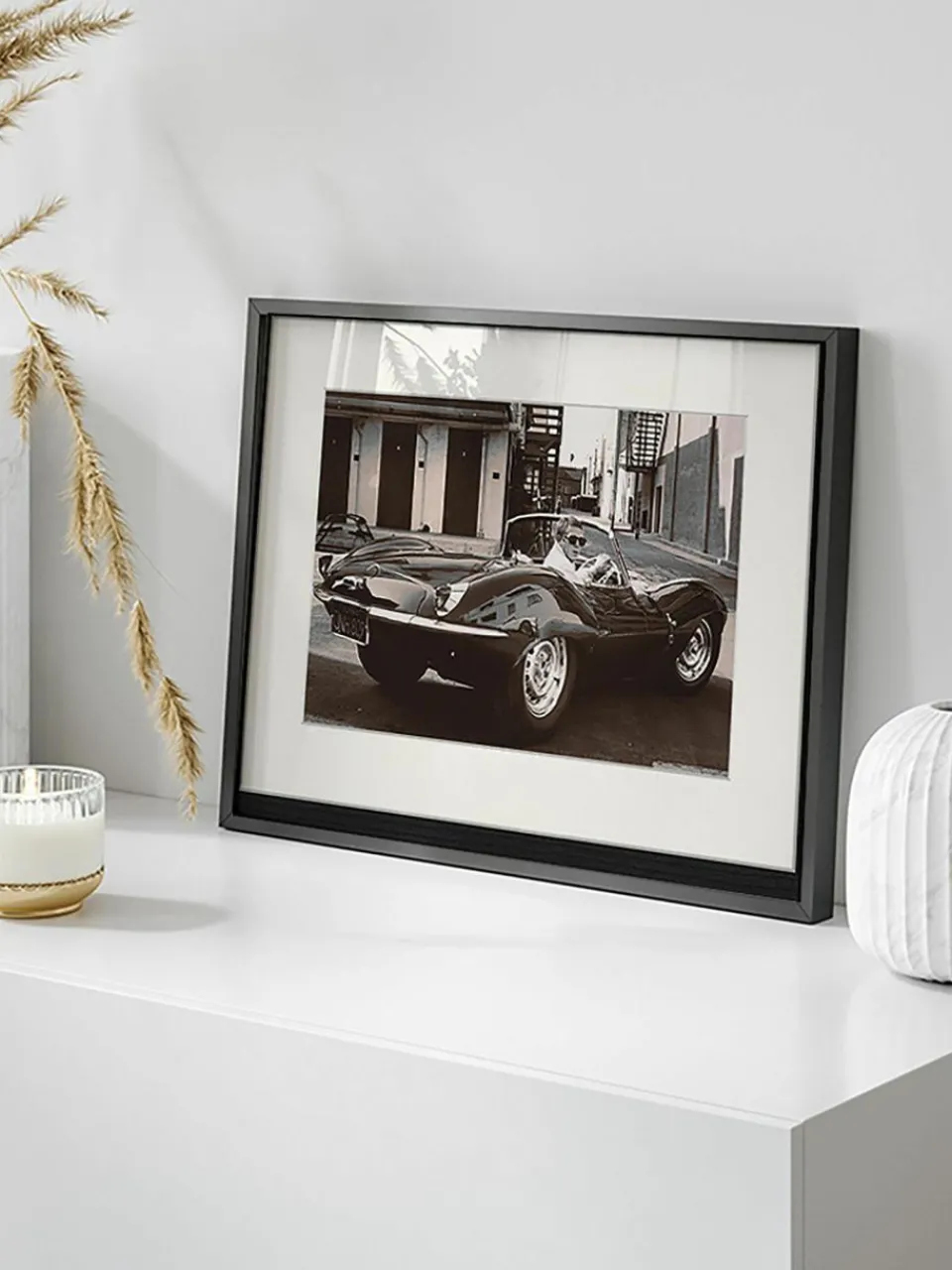 Any Image Gerahmte Fotografie Steve McQueen in his Jaguar