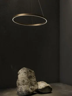 Maytoni Große LED-Pendelleuchte Rim