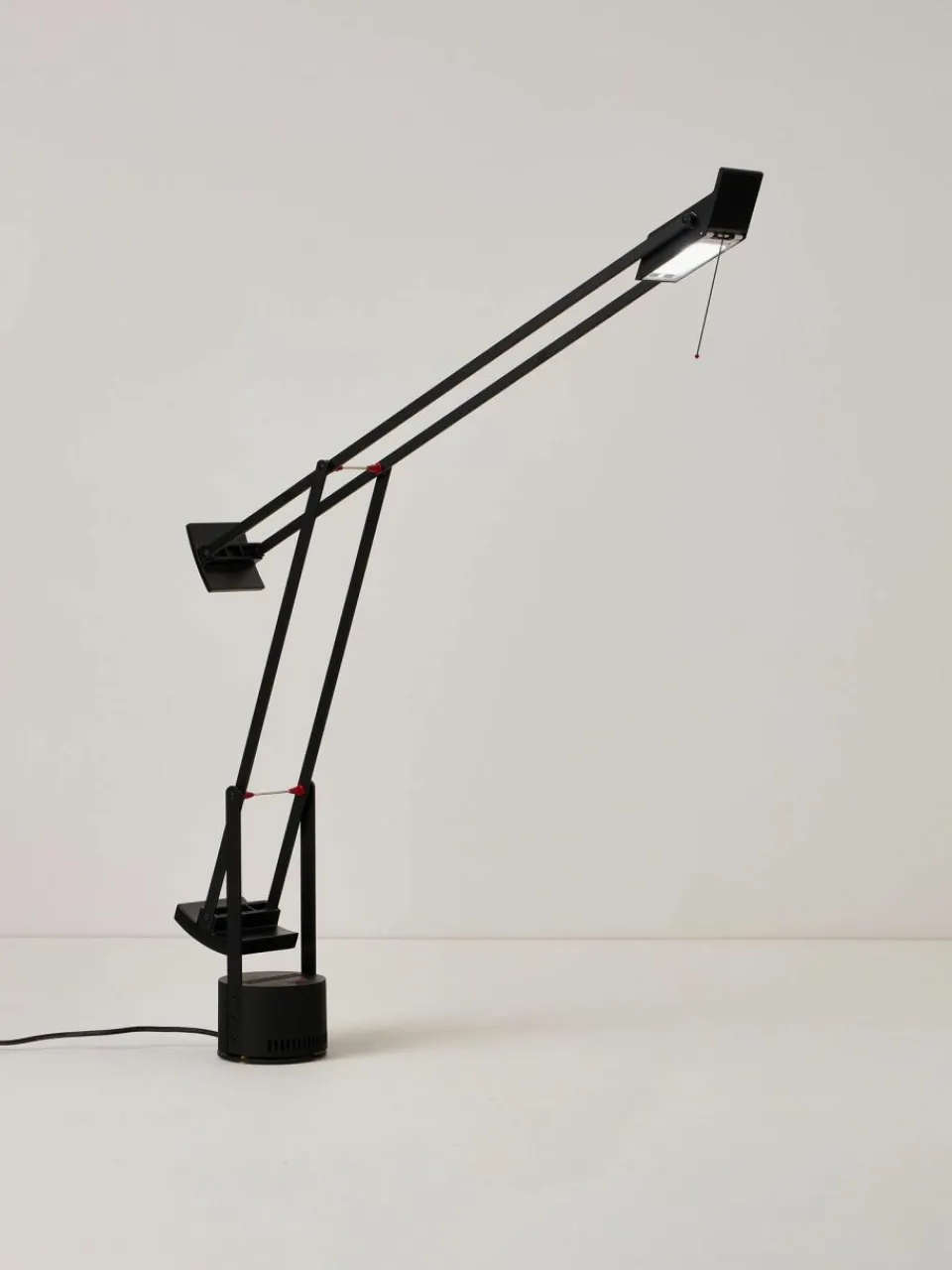 Artemide Große Tischlampe Tizio