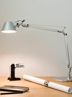 Artemide Große verstellbare Schreibtischlampe Tolomeo