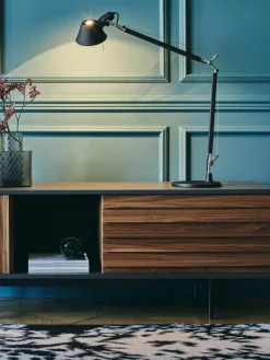 Artemide Große verstellbare Schreibtischlampe Tolomeo