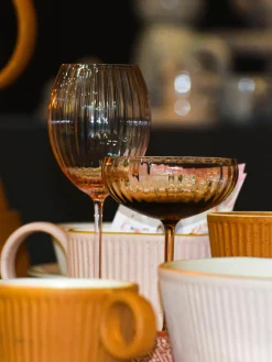 Anna von Lipa Handgefertigte Champagnerschalen Lyon, 2 Stück