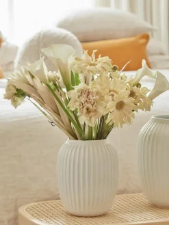 Kähler Handgefertigte Porzellan-Vase Hammershøi, H 20 cm