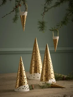 Kähler Handgefertigte Weihnachtsspitztüte Nobili aus Fine Bone China