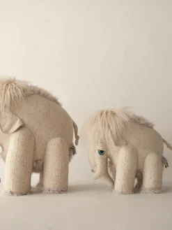 Kinder BigStuffed Handgefertigtes Kuschelkissen Mammoth, in verschiedenen Größen