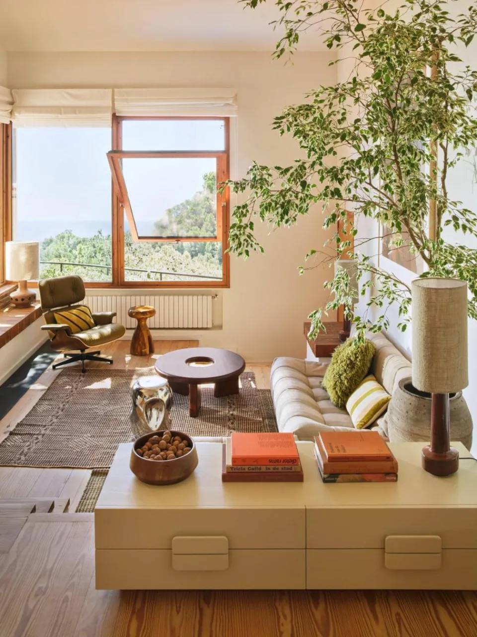 HKLIVING Handgefertigtes Lowboard Spacious aus Sungkaiholz