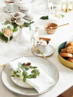 Broste Copenhagen Handgemachte Speiseteller Nordic Sand, 4 Stück
