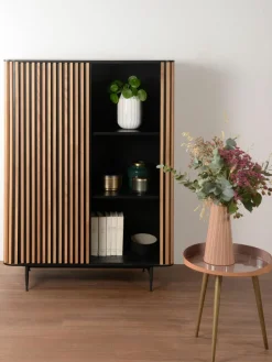 Westwing Highboard Linea mit Schiebetür und geriffelter Front