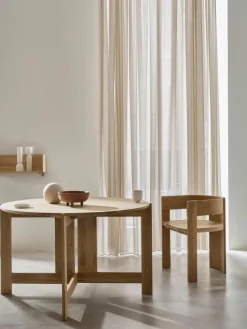Kristina Dam Holz-Armlehnstuhl Collector