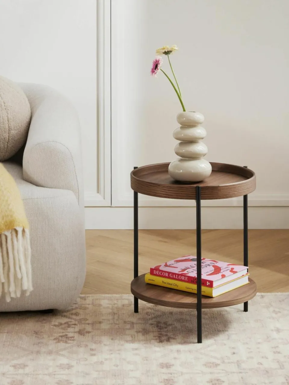 Westwing Collection Holz-Beistelltisch Renee