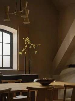 Audo Copenhagen Holzstuhl Merkur aus