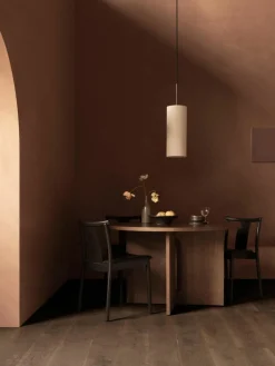Audo Copenhagen Holzstuhl Merkur aus Eichenholz