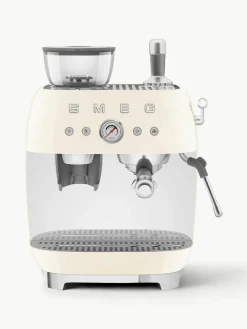 Smeg Kaffeemaschine 50's Style mit Siebträger