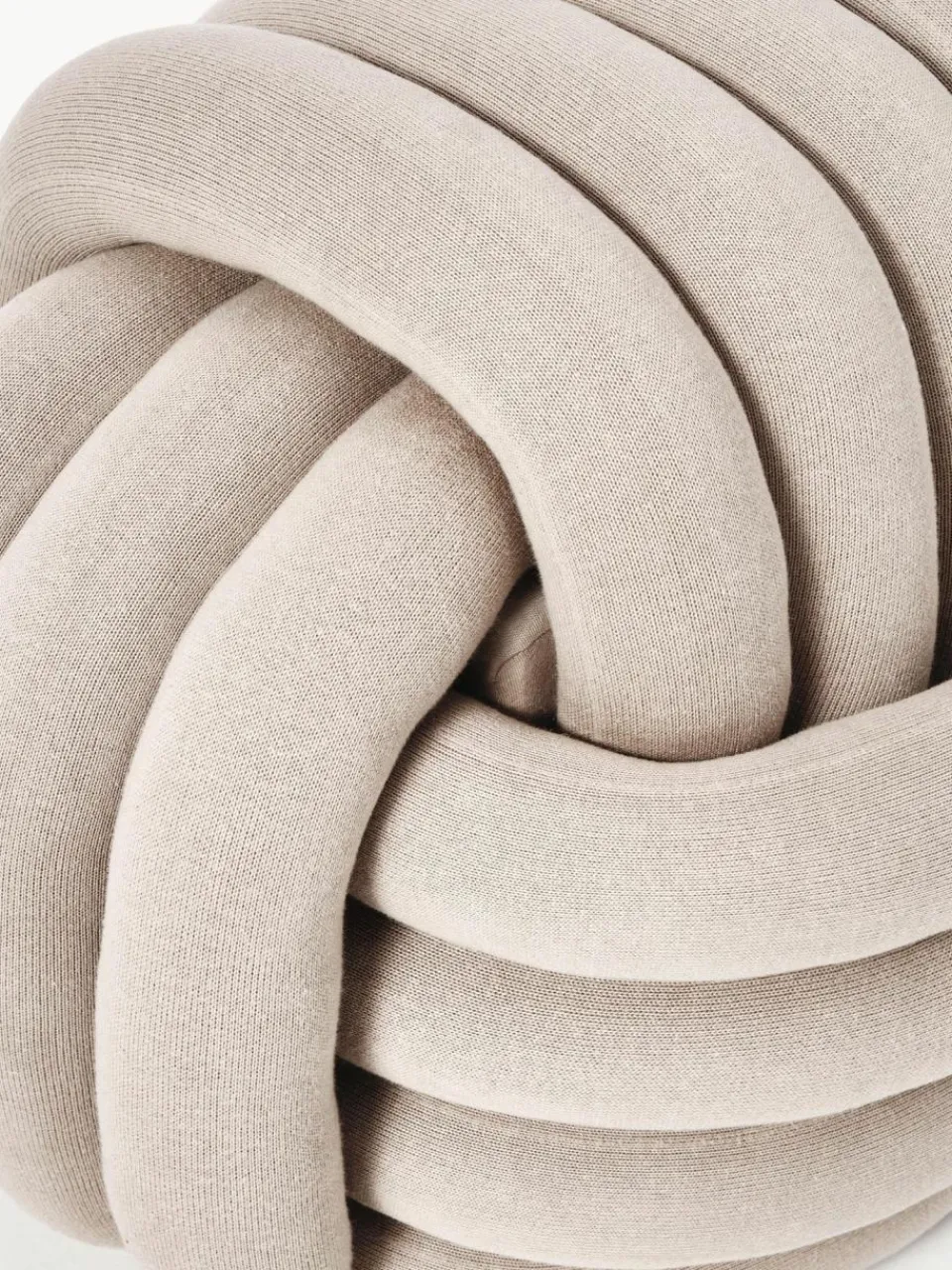 Westwing Collection Knoten-Pouf Twist