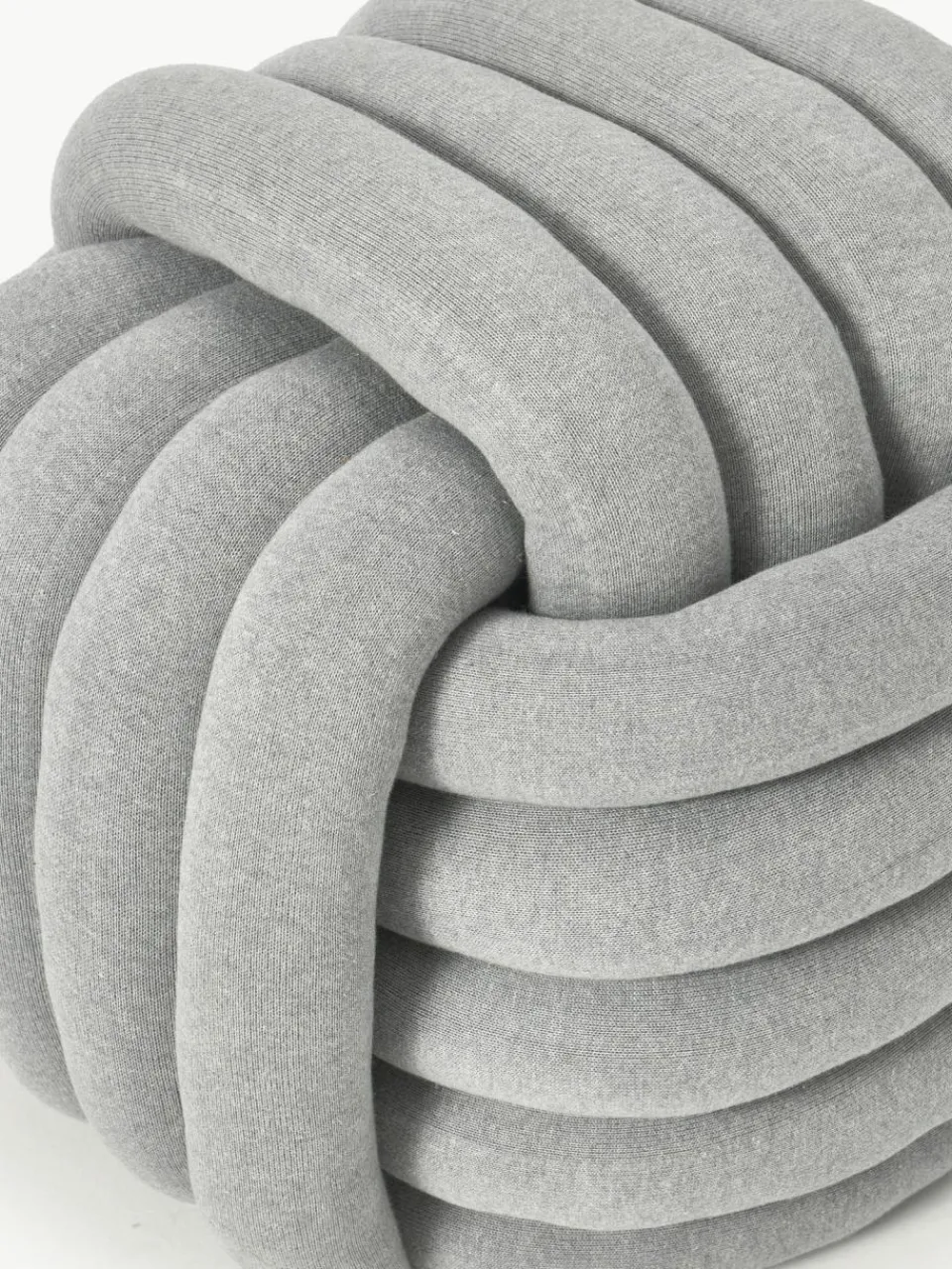Westwing Collection Knoten-Pouf Twist