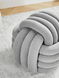 Westwing Collection Knoten-Pouf Twist