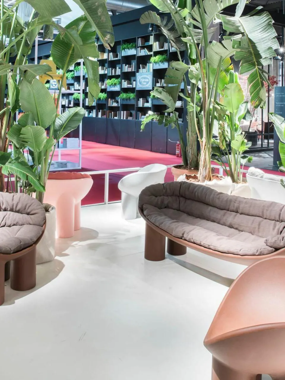 Driade Kunststoff-Sofa Roly Poly (2-Sitzer)