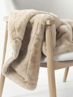 Westwing Collection Kuscheldecke Mette aus Kunstfell