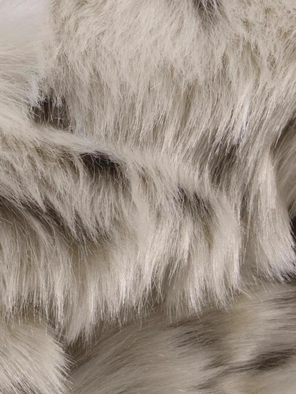 Magma Kuscheldecke Skins aus Kunstfell in Schneeleoparden-Optik