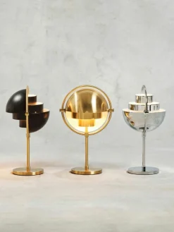 GUBI Mobile dimmbare Tischlampe Multi-Lite, verstellbar