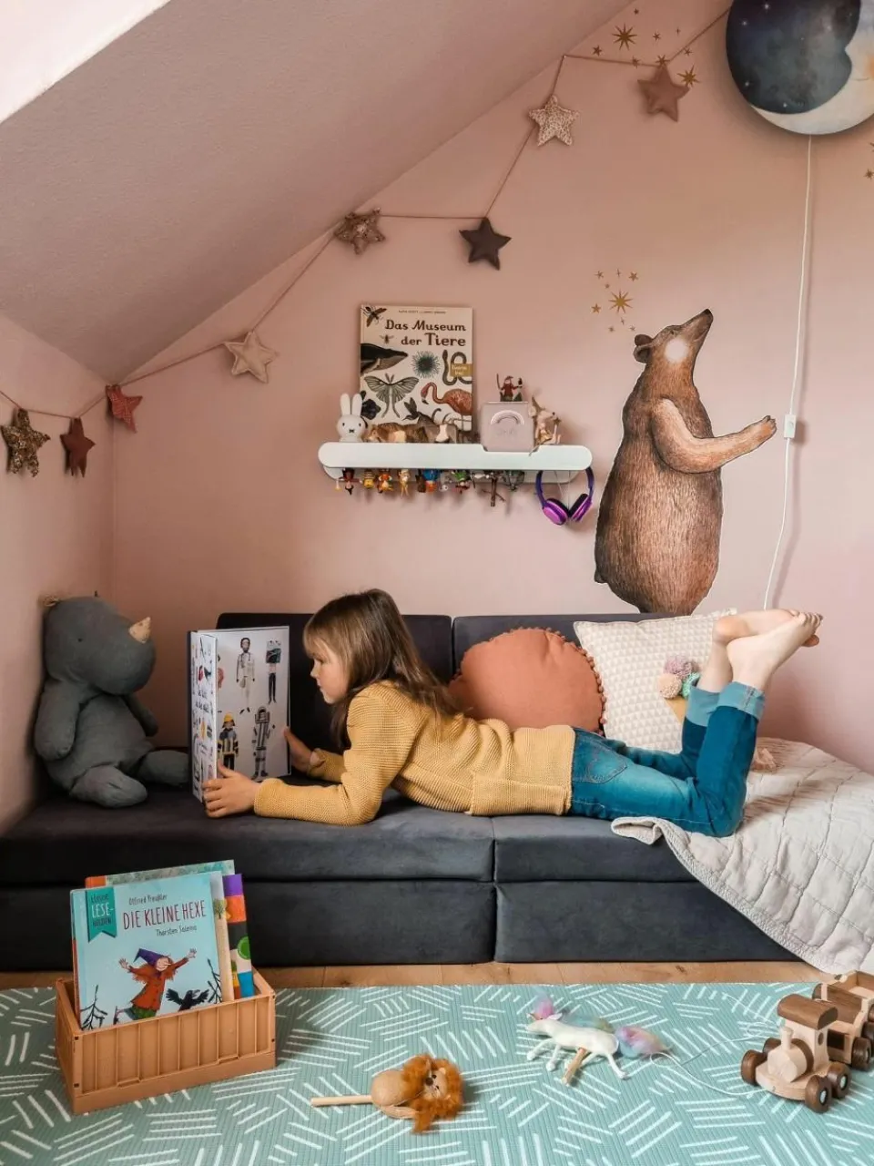 Kinder Funzy Modulares Kinder-Spielsofa Mila aus Samt, handgefertigt