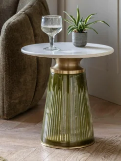 Westwing Mundgeblasener Glas-Beistelltisch Seville mit Marmor-Tischplatte, rund
