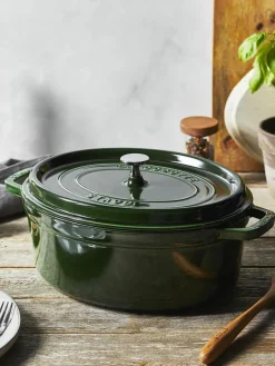 Staub Ovaler Bräter La Cocotte aus Gusseisen