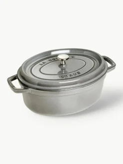 Staub Ovaler Bräter La Cocotte aus Gusseisen
